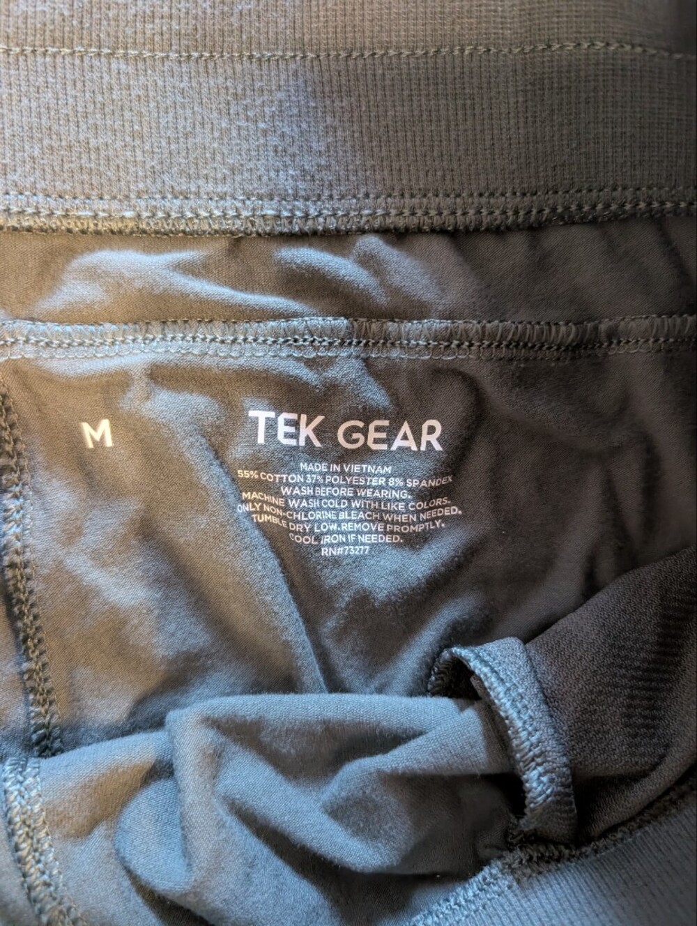 Workout Clothes Bundle - Picture 14 of 14